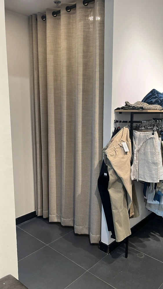 תפירת תאי מדידה לחנויות וחללים מסחריים