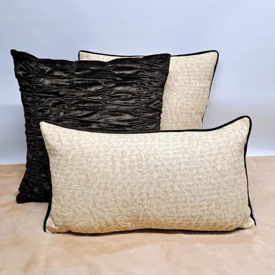 שלישיית כריות נוי פומפי