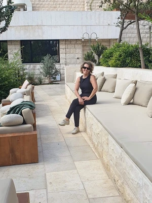 פינת ישיבה עגולה מזרנים וכריות תואמים למבנה הזמנה לפי מידות מחיר בהתאם מידות